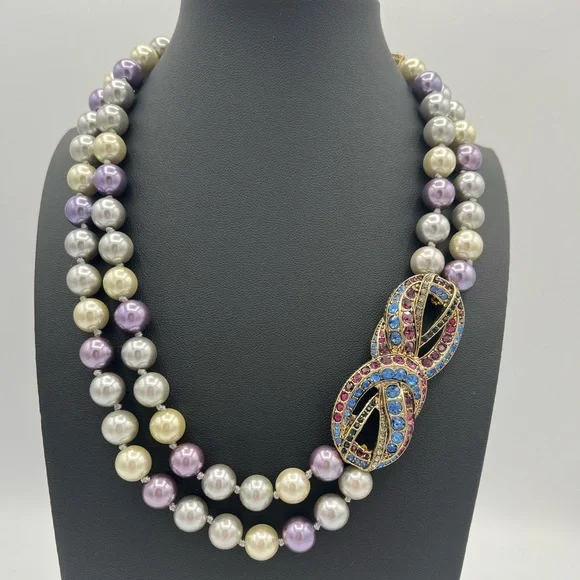 RARE Heidi Daus NWOT Crystal Pearl Peace Sign Necklace & Earring Set | Vintage - Picture 2 of 10